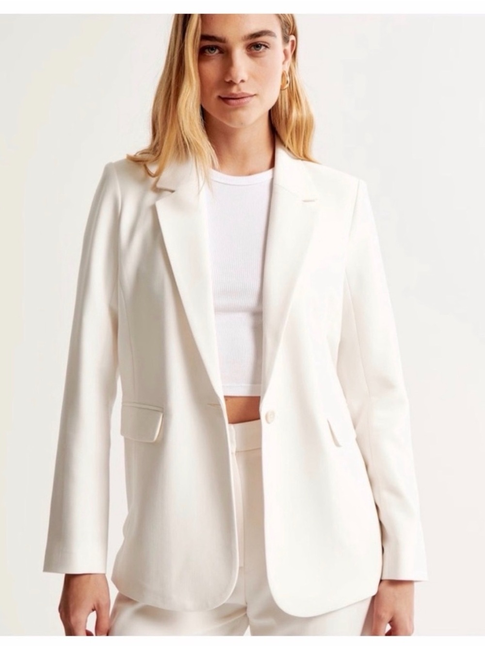 Abercrombie & Fitch Ivory Single-Button Blazer
